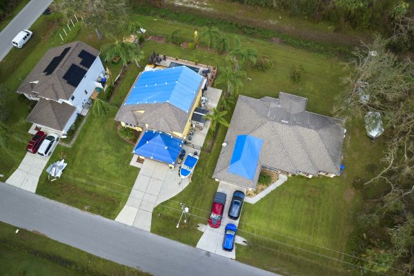Roofing Tarp Service - Roofing Tarp Service Huntington, New York